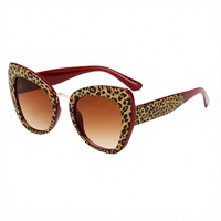 Lunettes de soleil de luxe Cat Eye UV400 certifiées Global Recycled Standard, idéales pour les trajets quotidiens et la conduite en plein soleil