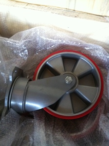 Wettbewerbs fähiger Preis Hochwertige 100-300mm Kugellager Gusseisen Mitte Polyurethan PU Lenkräder - Product Image 3