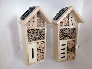 โรงแรมแมลงไม้เพื่อการศึกษาพร้อมไฟ LED พลังงานแสงอาทิตย์ บ้านแมลงสำหรับสวนโรงเรียน - Product Image 6