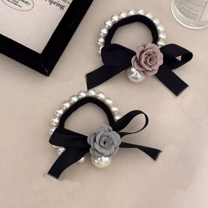 Coletero de Moda de Lujo Ligero con Lazo Negro y Flor, Diseño de Nicho Popular, Coleteros de Perlas para Mujer, Venta al por Mayor de Accesorios para el Cabello - Product Image 1