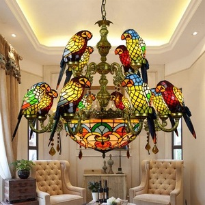 2021 Cá Nhân Tiffany Stained Glass <span class=keywords><strong>Parrot</strong></span> LED <span class=keywords><strong>Chandelier</strong></span> Đối Với Nhà Hàng & Bar Trang Trí Chiếu Sáng Đèn Chùm Trần Sang Trọng - Product Image 5