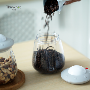 Vacare Récipient en verre borosilicate UFO Parmigiano Récipient à fromage en poterie italienne Porte-fromage en verre avec rangement sous vide - Product Image 1