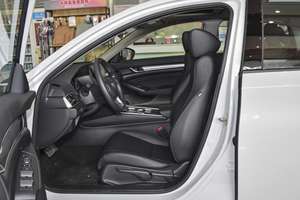 <span class=keywords><strong>2018</strong></span> usado Hon da <span class=keywords><strong>Accord</strong></span> 1,5 T 194 Vehículo de gasolina mediano Coche usado de cuatro puertas con cinco asientos de China - Product Image 5