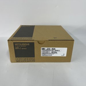 Servoamplificador de CA Mitsubishi MR-J2S-40A - Product Image 1