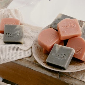 Korean skincare Korean Skin Care <b>Washing</b> Bar' Face Body All Skin OEM Daily Brightening Women Vitamin Care Wholesale Hand <b>Soap</b> - Product Image 5
