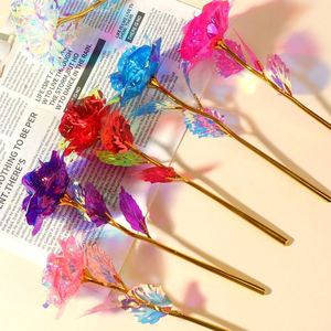 Rosa de Cristal Iridiscente con Lámina Dorada - Flor Artificial Colorida sin Luz con Tallo Dorado para el Día de San Valentín y Regalo - Product Image 4