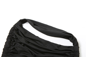 Nouvel ensemble jupe deux pièces sexy pour femme Z-5018 : haut asymétrique dos nu et jupe fendue ajustée - Product Image 6