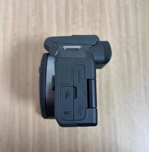 Appareil photo professionnel d'occasion R10, boîtier d'appareil photo, 24MP, enregistrement vidéo 4K, appareil photo <span class=keywords><strong>numérique</strong></span> - Product Image 6