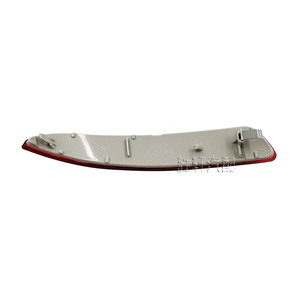 Reflector de Parachoques Trasero para BMW X5 E70 2007-2010, Forma de Menisco Rojo, LED 5050 Compatible - Product Image 4