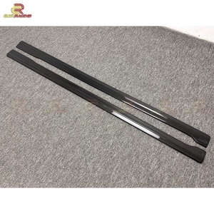 สเกิร์ตข้างคาร์บอนไฟเบอร์ทรง MTN สำหรับ Audi RS6 C7 ปี 2013-2018 ชุดแต่งสเกิร์ตข้างคาร์บอน อะไหล่ชุดแต่งตัวถังรถยนต์ - Product Image 2