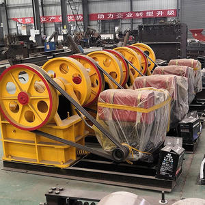 Concasseur à mâchoires mobile diesel portable compact pour le concassage grossier du marbre, avec moteur, roulement et boîte de vitesses, pour pierres et roches - Prix - Product Image 1