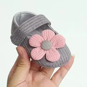 2022 Babys chuhe niedlich weich für Neugeborene Babys Kleinkind Mädchen Schuhe Flower Walking Babys chuhe