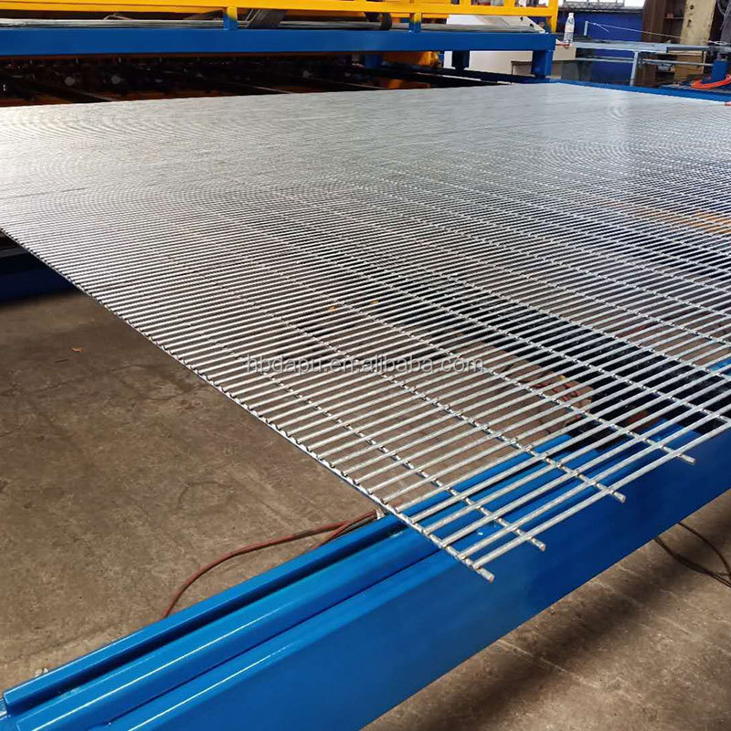 Забор Clearview 358, машина для производства сетчатой проволочной сетки