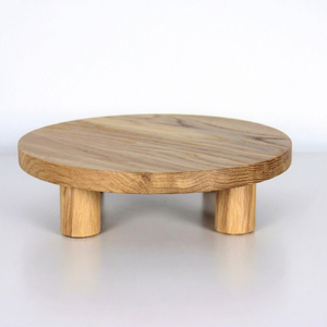 Planche de service ronde surélevée en bois de chêne, écologique et biodégradable, avec pieds cylindriques, pour hôtels et restaurants, logo personnalisé OEM, Vietnam - Product Image 1