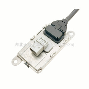 Oxygen <b>Sensor</b> 5WK97331A A0101531628 24V <b>for</b> <b>Car</b> Replacement NOx Measurement 0-1500 ppm - Product Image 3