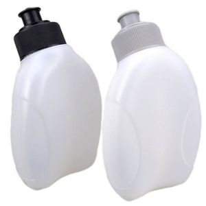 Muestra gratuita de botellas de agua de plástico para bicicleta, escalada, sin BPA, botella de agua deportiva de plástico, botella de agua para gimnasio, deportes al aire libre. - Product Image 1