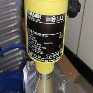 VEGABAR 86 Sonde Submersible en Aluminium avec Précision de 0,075 % et Longueur de Capteur de 250 m - Product Image 1