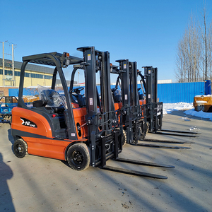 Chariots élévateurs 2-5 tonnes (3t, 2,5 tonnes, 3,5 tonnes) à moteur AC, 4x4, contrepoids, nouvelle énergie, personnalisables - Product Image 1
