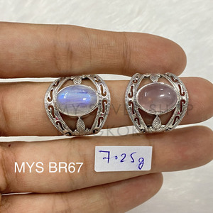 แหวนเงินแท้ 925 ดีไซน์ใบไม้ประดับพลอยมูนสโตนสีรุ้ง งานแฮนด์เมด คุณภาพดั้งเดิม ขายส่งจำนวนมาก - Product Image 1