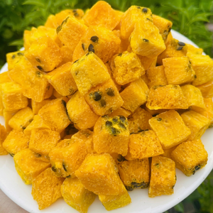 Fruits de la Passion Lyophilisés Croustillants Premium du Vietnam – Snack Naturel Tropical pour l'Exportation en Gros - Product Image 1