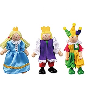 Familia de Muñecas Felices de Madera, 6 Personas, Figuras Flexibles de Madera - Product Image 4