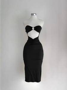 El verano 2025 nuevo vestido largo recortado sin tirantes sexy sin mangas de color sólido de Europa y América - Product Image 4