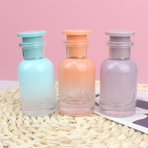 Cosmetic Glass <b>Bottle</b> High Quality <b>Empty</b> 30ml Round Coloured Glass Perfume <b>Bottle</b> - Product Image 3