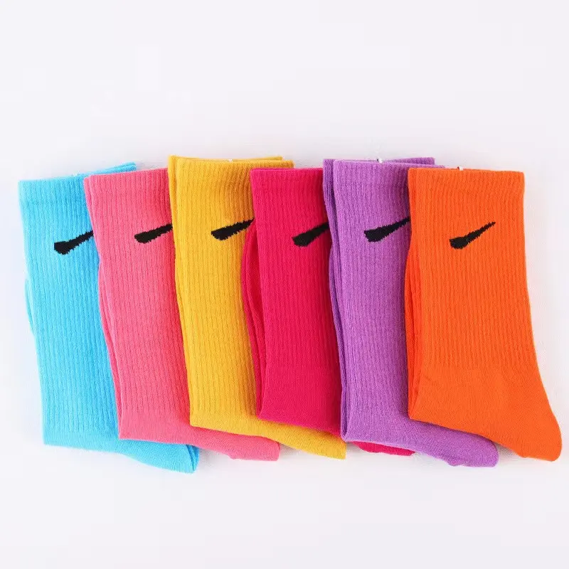 2022 NEW Thin Candy Color Cotton Tube Women Branded Graffiti luxury NK Sport Socks