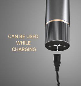 CONFU USB Body Groomer pour hommes Tondeuse à lame en céramique réglable puissante Tondeuse à cheveux haute performance - Product Image 3