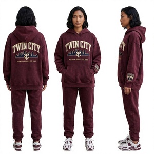 Ensemble de sweat-shirt à capuche pour femme Twin City, en mélange de coton polaire, décontracté, pour l'automne, avec poches et logo imprimé - Product Image 1
