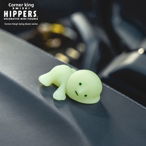 SMISKI Corner Dude, Figura Decorativa de Ángel Acogedor que Brilla en <span class=keywords><strong>la</strong></span> Oscuridad, para el Tablero del Automóvil, Regalo - Product Image 3