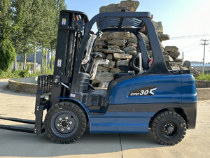 Venta caliente 1,5/2/2.5/3/5Ton Carretilla elevadora eléctrica <span class=keywords><strong>Motor</strong></span> de CA de 4 ruedas con neumáticos sólidos y cabina Certificación CE en promoción - Product Image 5