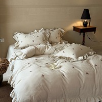 Ensemble de literie en coton prélavé de haute qualité, motif floral gris brodé avec dentelle, ensemble de housse de couette 4 pièces, vente en gros