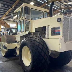 รถยกดีเซล Ingersollrand SD100 มือสอง พร้อมมอเตอร์แบริ่งแบบแรงดันสูง รับน้ำหนักได้ 1500 กก. ใช้งานมาแล้ว 900 ชั่วโมง มีสินค้าในสต็อก - Product Image 1