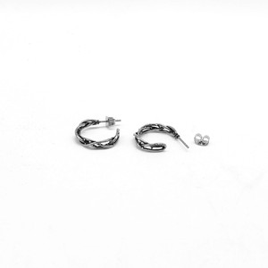 Pendientes yunnique Huggie de acero inoxidable 316 con forma de luna creciente, diseño geométrico para hombres y mujeres, joyería de moda - Product Image 3