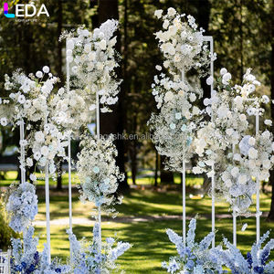 Arco Metálico Cuadrado LEDA Moderno y Elegante para Decoración de Bodas, Resistente y Personalizable - Product Image 2