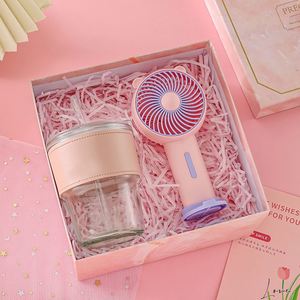 Set de Regalo 2 en 1 para Invitados de Boda de Verano: Mini Ventilador, Sombrilla, Taza y Cuaderno, Ideal para Cumpleaños de Novias y Novios - Product Image 4