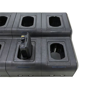 Estación de Carga Múltiple USB 6 en 1 de 10W y 14V ETMY OEM para Walkie Talkie APX6000/APX7000/APX8000/SRX2200 - Product Image 3