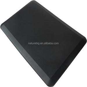 Alfombra Antideslizante de PVC Grueso y Moderno para el Cuidado de los Pies, Alfombra Anti Fatiga para Cocina y Lavandería, Acolchada y Lavable para Uso en Interiores o Exteriores - Product Image 1