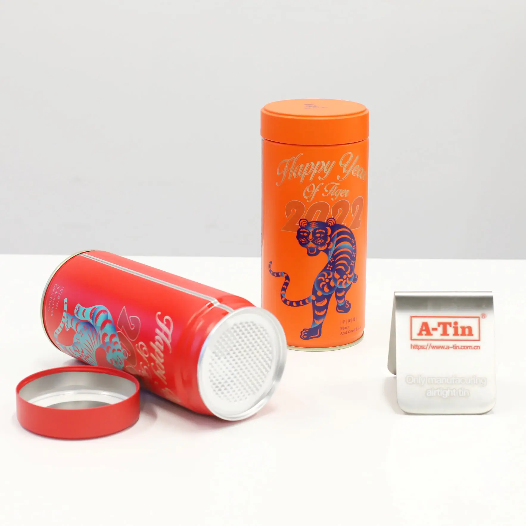 Commercio all'ingrosso personalizzato CMYK stampa ermetica latta tè in polvere imballaggio cilindro di latta tè metallo commestibile rotondo barattolo di latta di tè in metallo