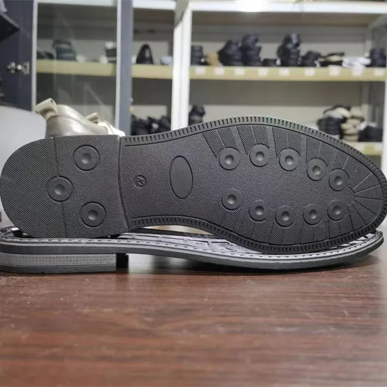 China factory produces men elastically shoe TPR outsoles casual sole