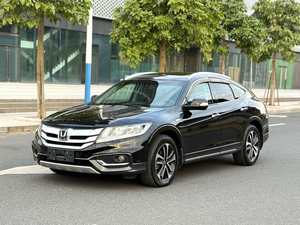 Honda Crosstour 3.0 AWD Zungui Navi Auto 2016, SUV japonais d'occasion, V6 AWD Luxe & Navigation - Product Image 2