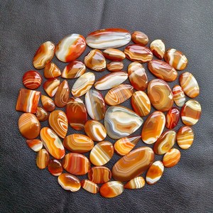 Lot de cabochons en agate rayée orange, formes et tailles variées, 20x25 à 90x50mm, pierres précieuses naturelles, exportateur en gros, Inde - Product Image 2