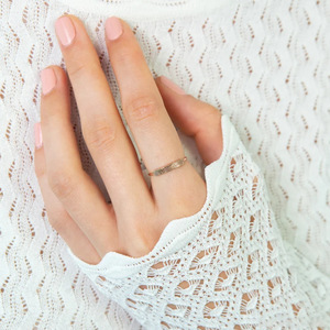 แหวนลายลายนิ้วมือ สีโรสโกลด์ ของขวัญสำหรับทุกเพศ ทุกวัย เครื่องประดับ ดีไซน์เรขาคณิต - Product Image 4
