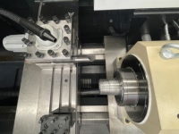 Torno CNC Automático de Bancada Plana Horizontal de un Solo Husillo, de Alta Precisión y Trabajo Mediano, Fabricante de Piezas Torneadas por CNC