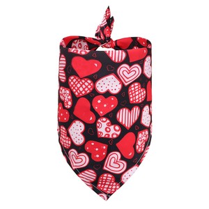Bandana pour chien Saint-Valentin, imprimé cœurs roses, accessoire triangulaire pour animaux de compagnie, style doux, toutes saisons - Product Image 2