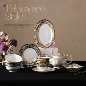 Assiette en céramique dorée en relief simple et moderne de qualité restaurant <span class=keywords><strong>Plat</strong></span> rond de luxe pour servir des fruits, des gâteaux pour les mariages et les dîners - Product Image 1