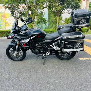 รถมอเตอร์ไซค์ TRK251 ระบายความร้อนด้วยอากาศ สูบเดียว ระบบ ABS 6 สปีด น้ำหนักเบา สำหรับทุกสภาพถนน - Product Image 4