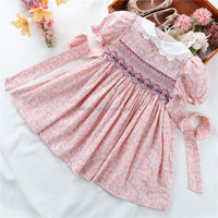 Robes d'été jaunes à fleurs pour bébés vêtements smockés brodés à la main en coton vente en gros boutiques de vêtements pour enfants c221678