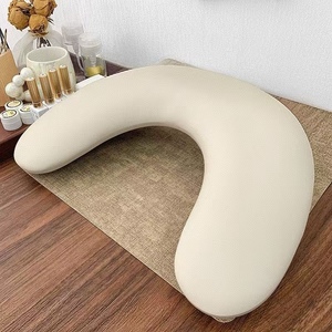 Almohada de Apoyo para Manos en Forma de U, Estilo Ruso, Ergonómica, de Cuero PU, para Manicura y Arte de Uñas, para Salón de Belleza - Product Image 5